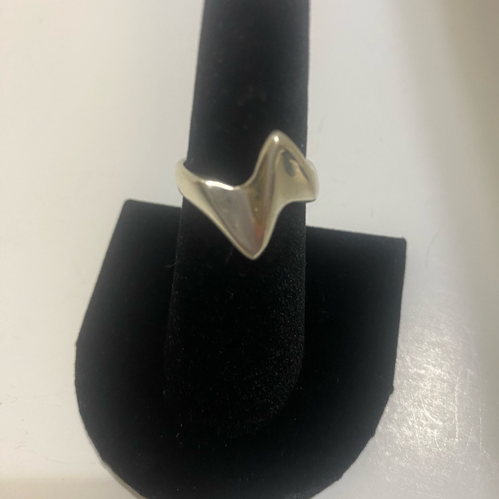 Elegant Sterling Silver 925 Wave Ring-6 mm size